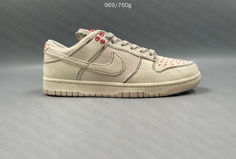 NIKE DUNK LOW "SASHIKO LIGHT OREWOOD BROWN" 3
