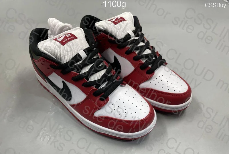 Nike Dunk Low SB Chicago 5