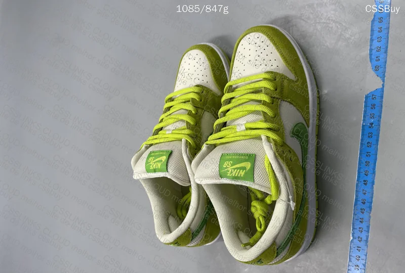 Nike Dunk Low SB Green Apple