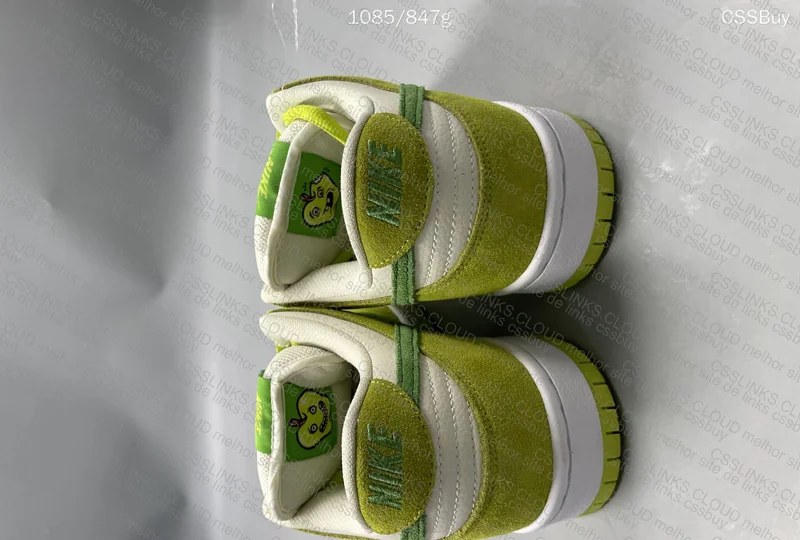 Nike Dunk Low SB Green Apple 3