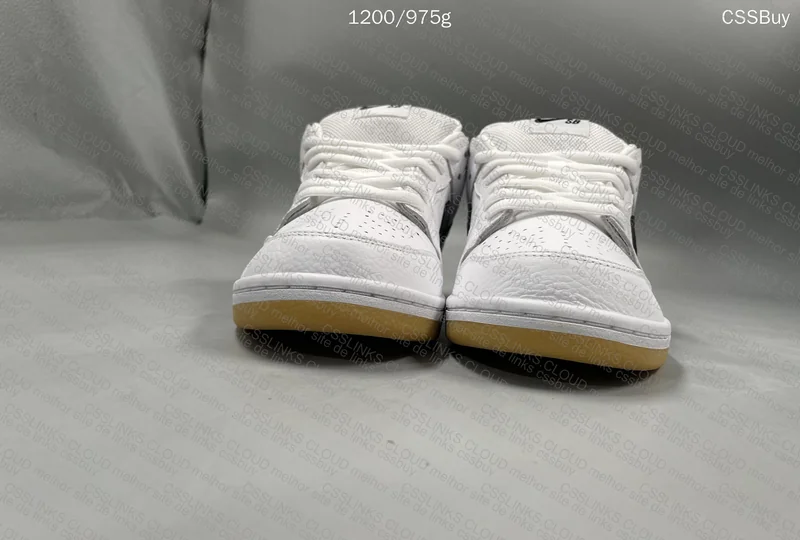 Nike Dunk Low SB White Gum GL?? 3