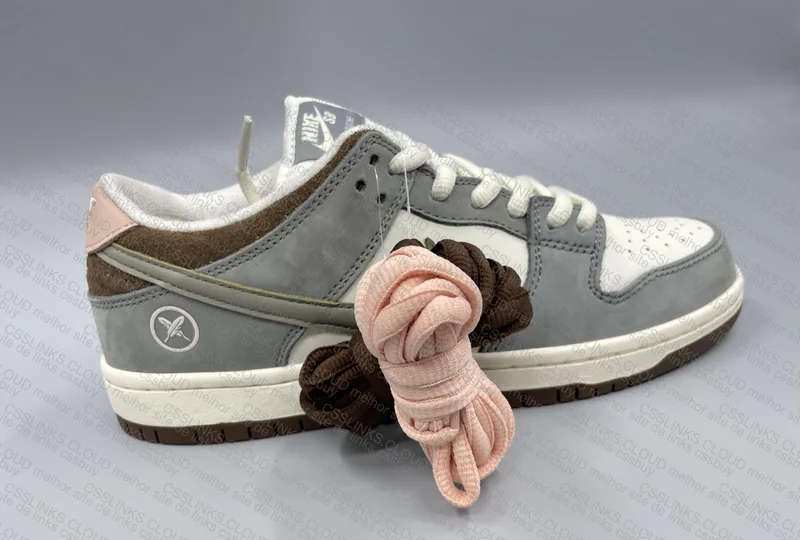 Nike Dunk Low SB x YUTO HORIGOME 9