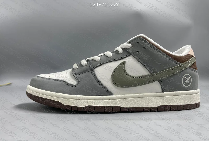 Nike Dunk Low SB x Yuto Horigome 3