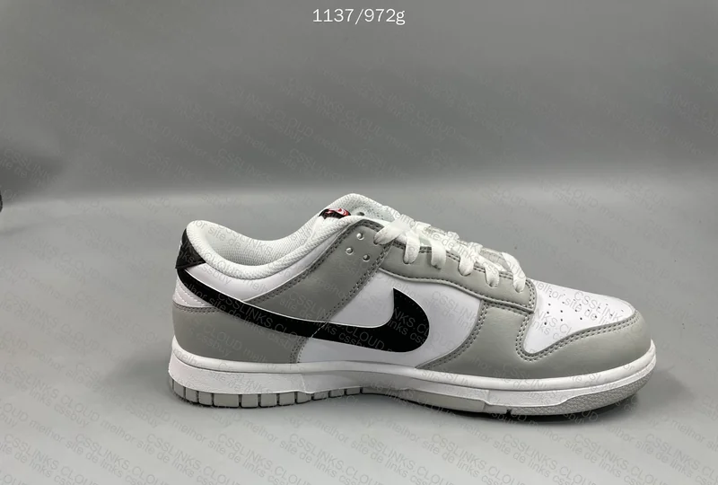 Nike Dunk Low SE Jackpot 5