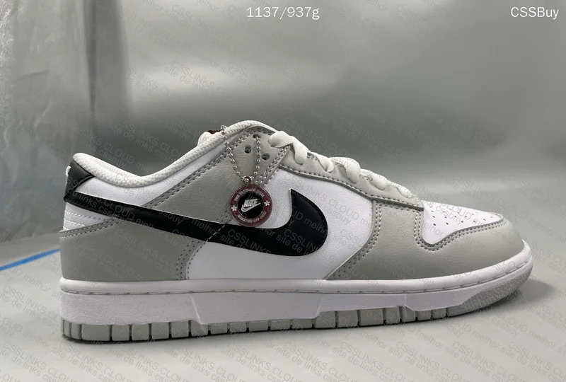 Nike Dunk Low SE Jackpot VT 5