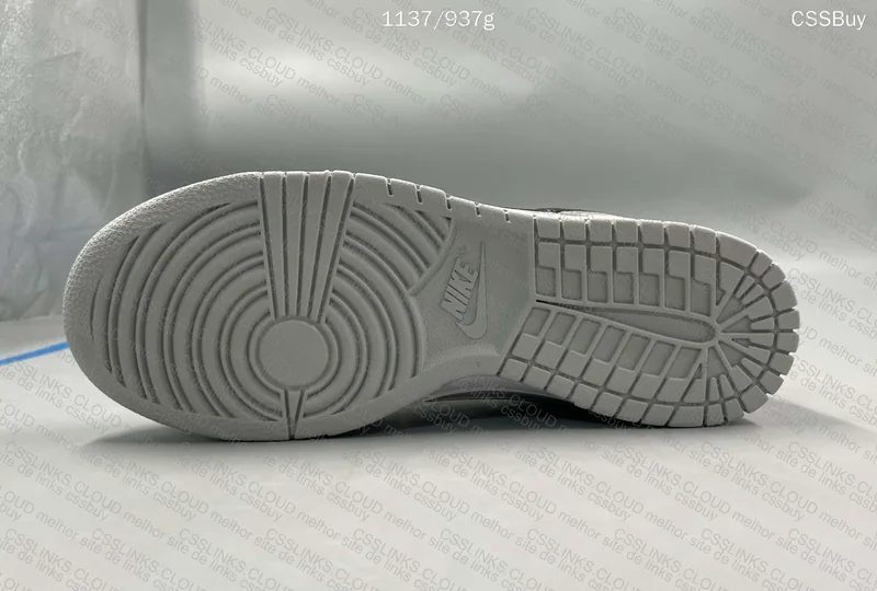 Nike Dunk Low SE Jackpot VT 8