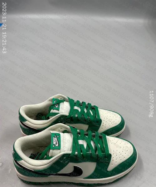 Nike Dunk Low SE Lottery 4