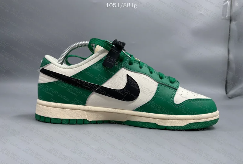 Nike Dunk Low SE Lottery