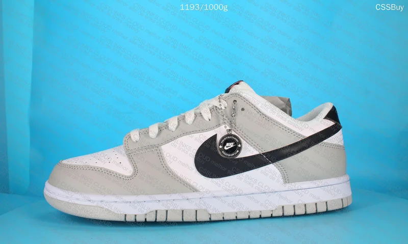 Nike Dunk Low SE 'Lottery Pack - Grey Fog' 3