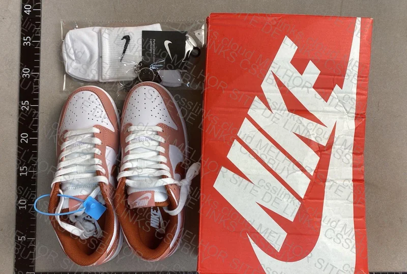Nike Dunk Low Stardust Red 4