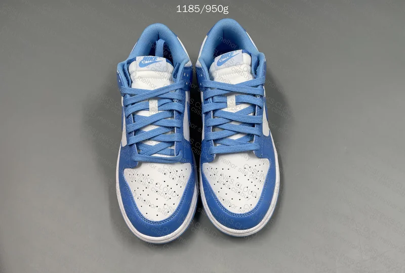Nike Dunk Low "UNC"