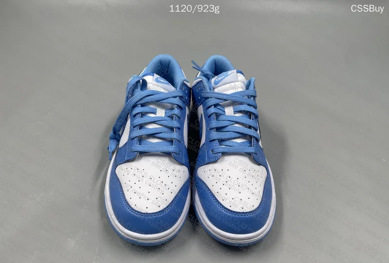 Nike Dunk Low "University Blue"