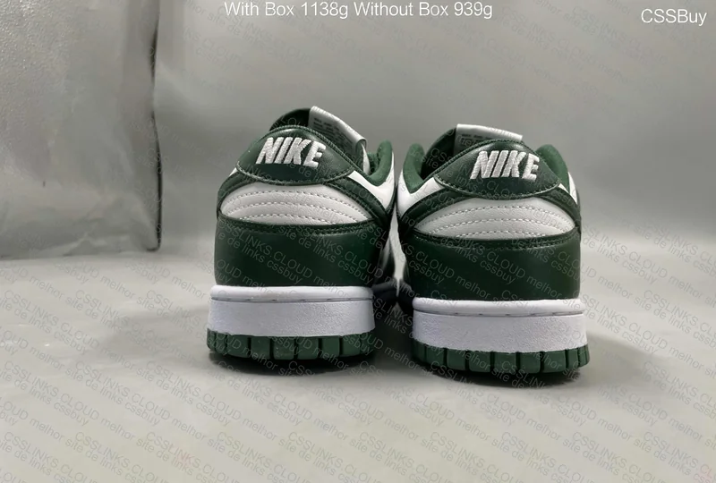 Nike Dunk Low “Varsity Green” 3