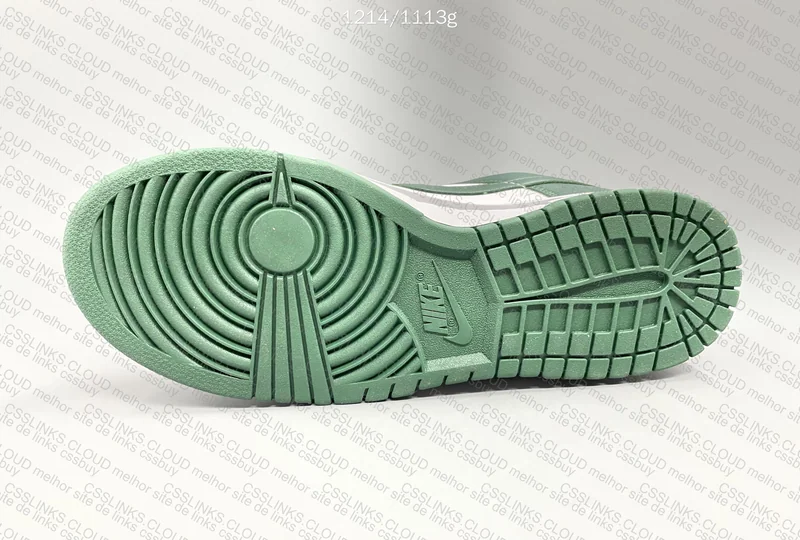Nike Dunk Low Varsity Green 3