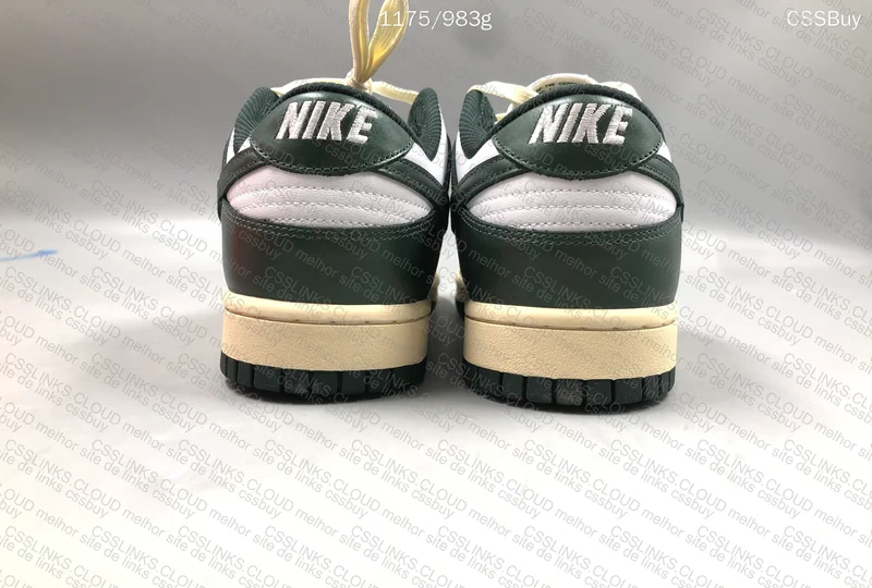 Nike Dunk Low Vintage Green 7