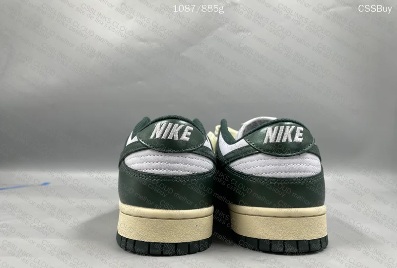 Nike Dunk Low Vintage Green 2