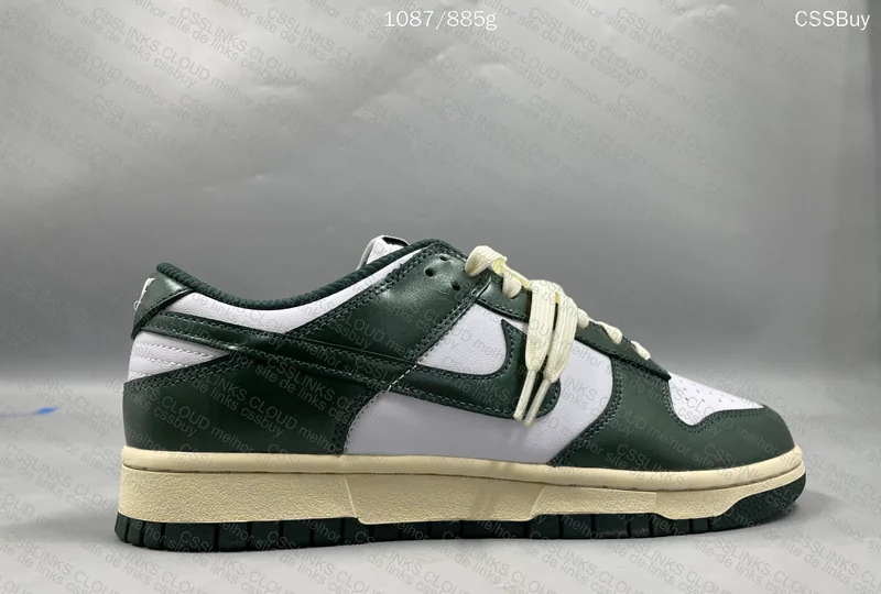 Nike Dunk Low Vintage Green 3