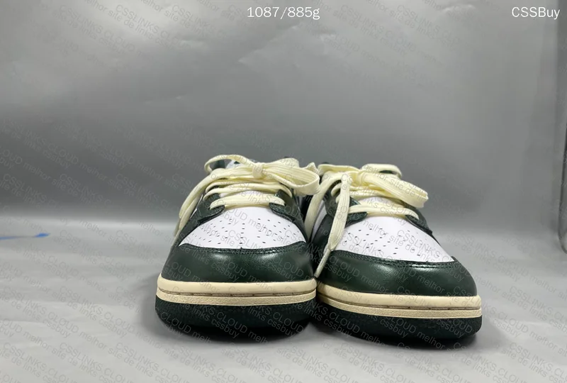 Nike Dunk Low Vintage Green 6