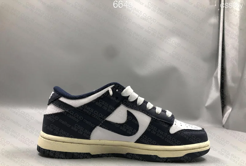 Nike Dunk Low Vintage Navy 3