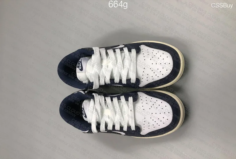 Nike Dunk Low Vintage Navy 5