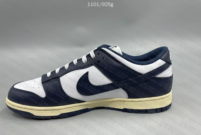 Nike Dunk Low Vintage Navy
