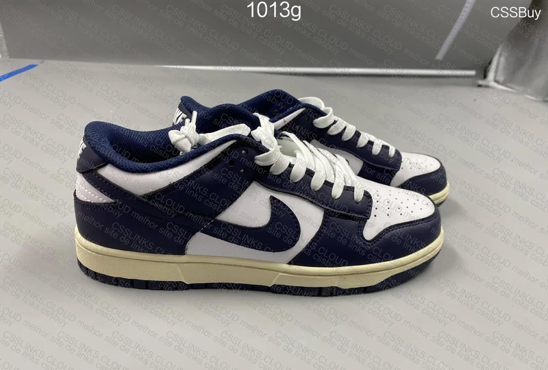 Nike Dunk Low Vintage Navy 89Y