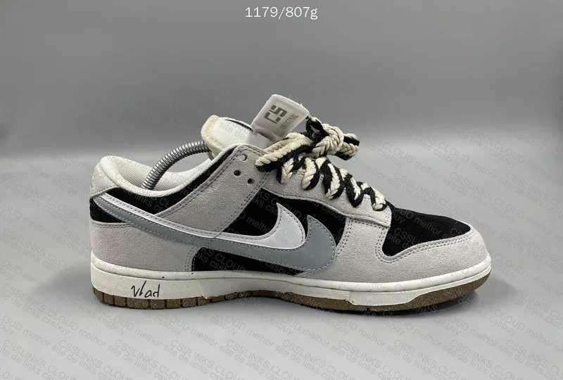 Nike Dunk Low Vlad 6