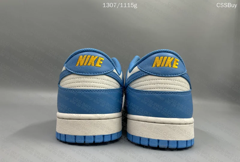 NIKE DUNK LOW (VTBACH) 4