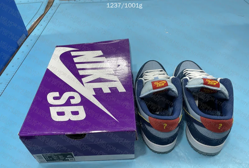 nike dunk low / why so sad?