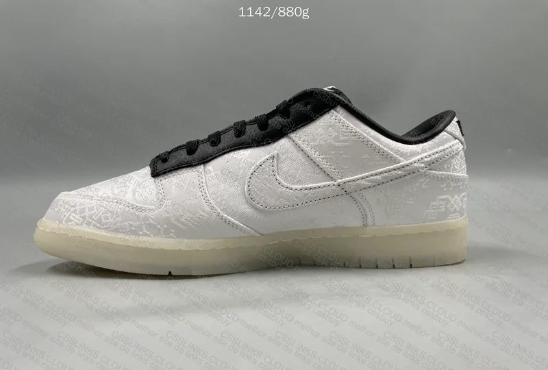Nike Dunk Low x CLOT x Fragment 3