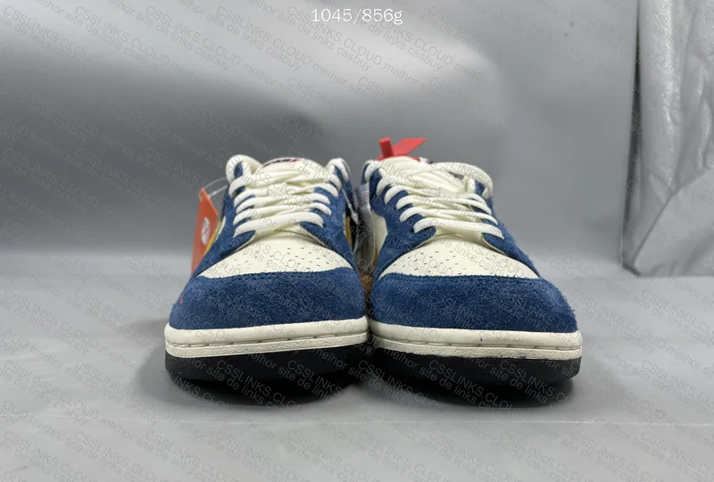Nike Dunk Low x Kasina "80's Bus" 2
