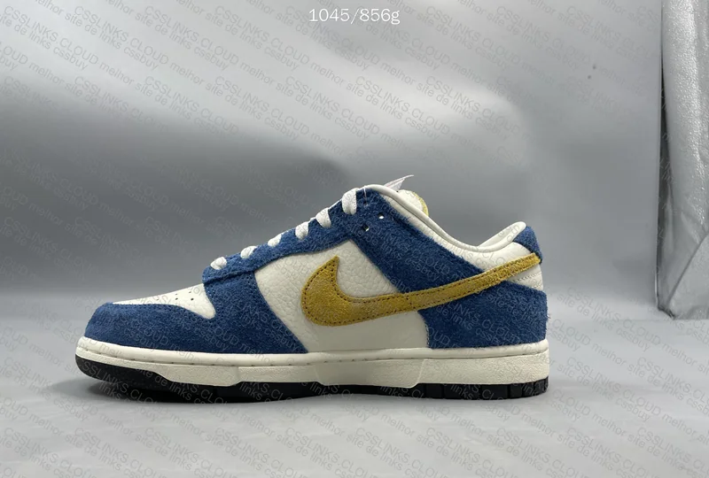 Nike Dunk Low x Kasina "80's Bus" 4