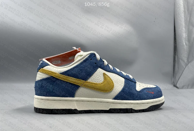 Nike Dunk Low x Kasina "80's Bus" 5