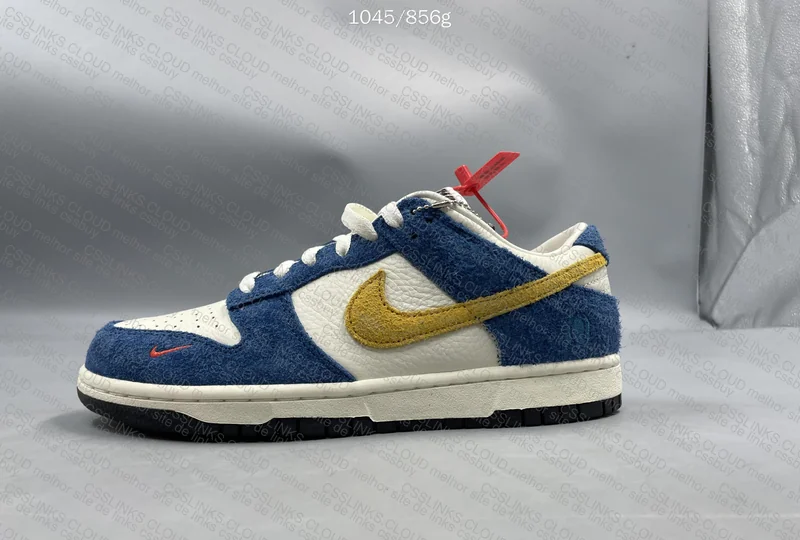 Nike Dunk Low x Kasina "80's Bus" 8