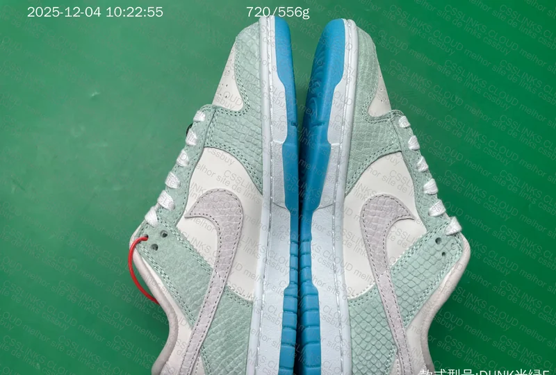 Nike Dunk Low Year of the Dragon
