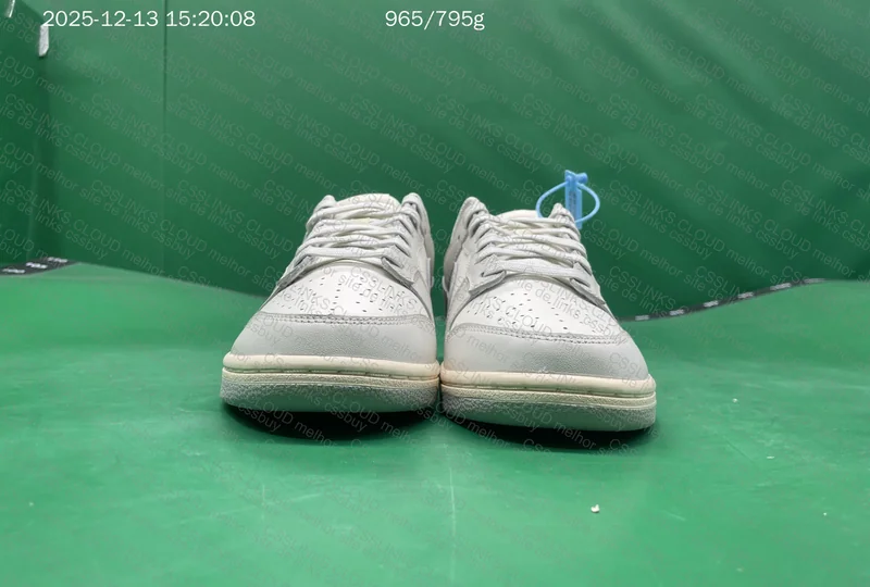 Nike Dunk M Batch (AJUDA) 2