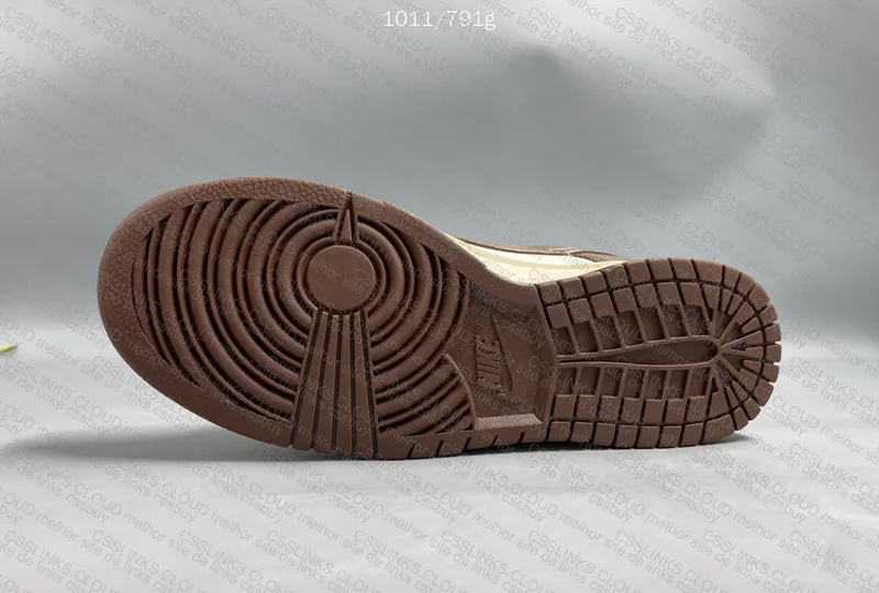 Nike Dunk Brown 10