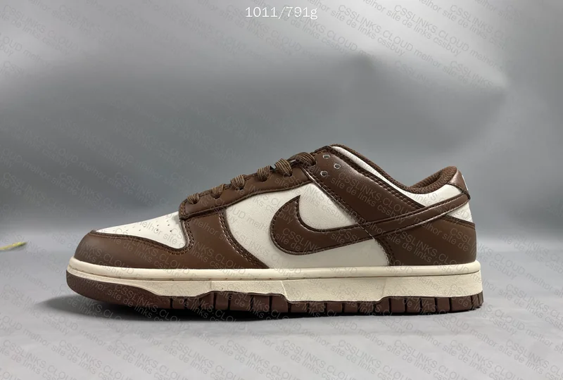 Nike Dunk Brown 3