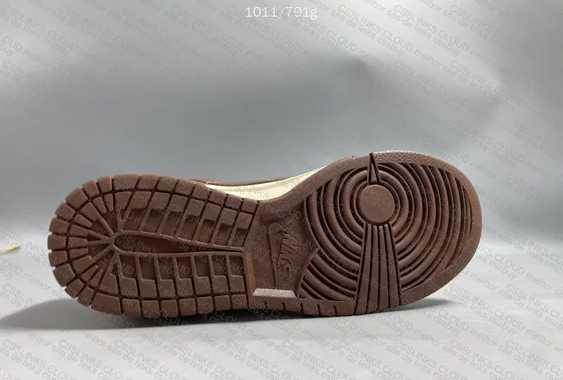 Nike Dunk Brown 7
