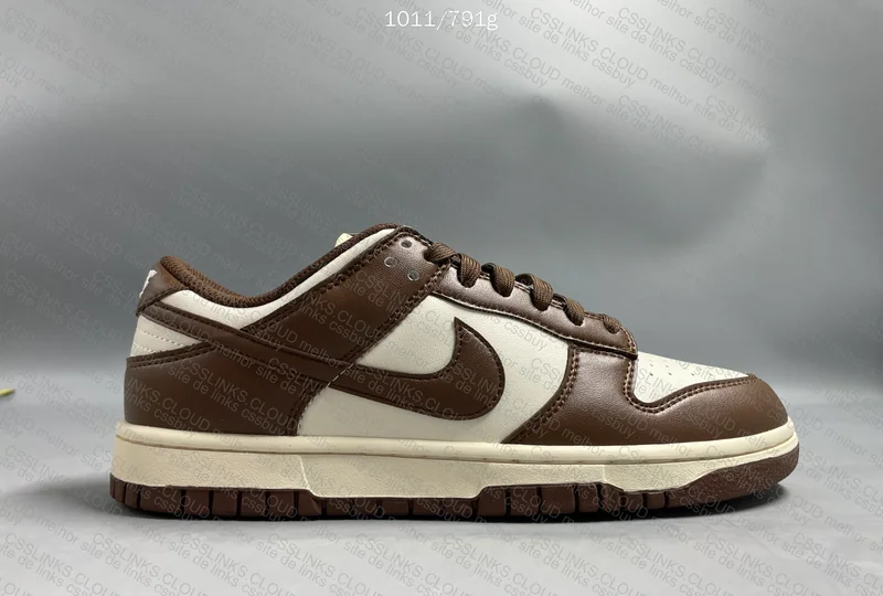 Nike Dunk Brown 9