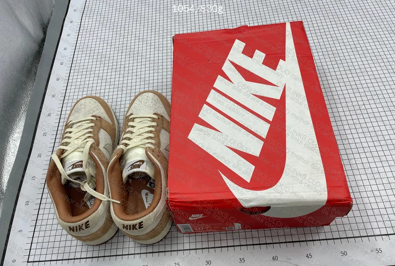 Nike Dunk "Medium Curry" (Blind box JMDY) 3