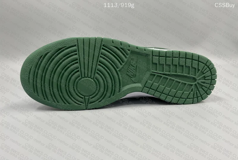 Nike Dunk Michigan State 6