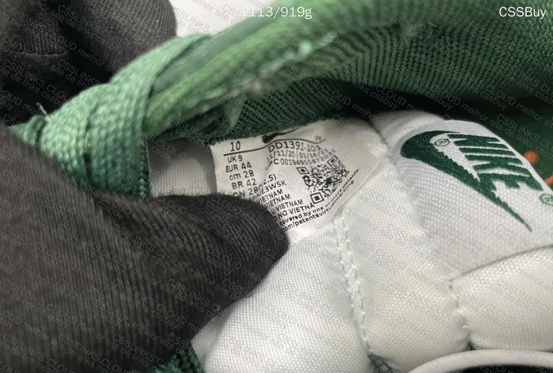 Nike Dunk Michigan State 7