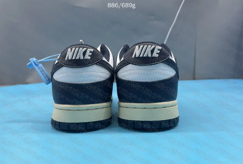 Nike Dunk Midnight Navy 3