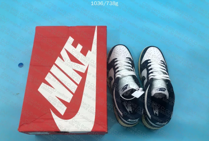 Nike Dunk Navy