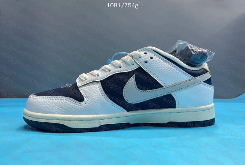 Nike dunk NEW VT 4