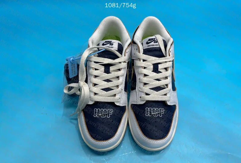 Nike dunk NEW VT 8