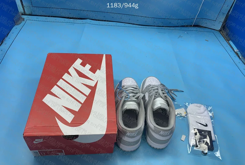 Nike Dunk NEW VT Gray White