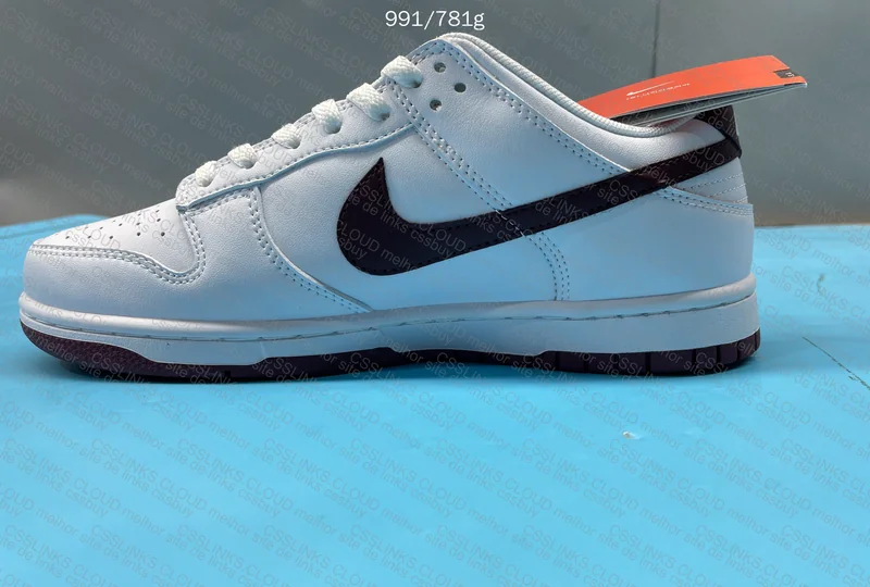Nike Dunk Night Maroon-White 3