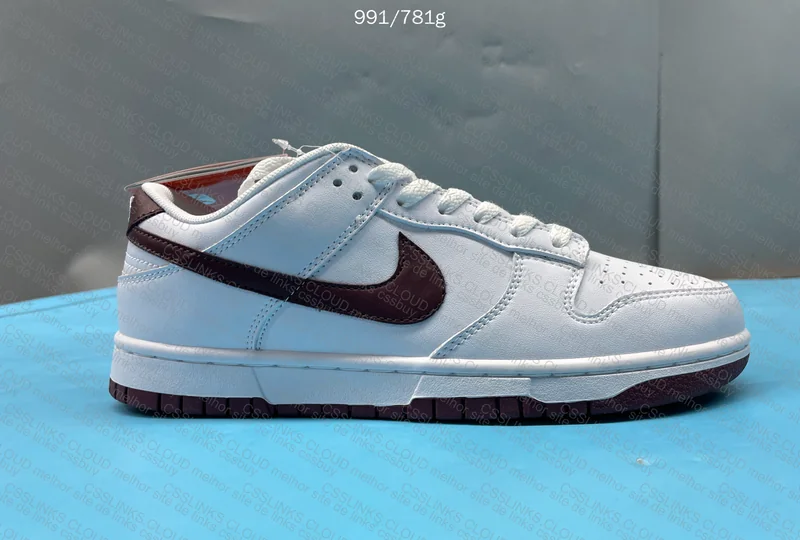 Nike Dunk Night Maroon-White 9